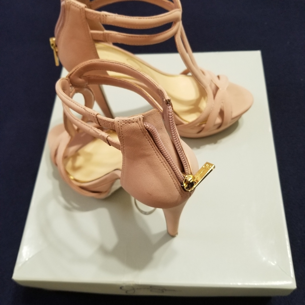 Jessica Simpson JS Salvati - Picture 3 of 4